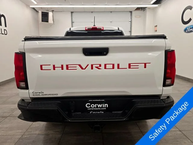 Used 2024 Summit White Chevrolet Z71 image 4
