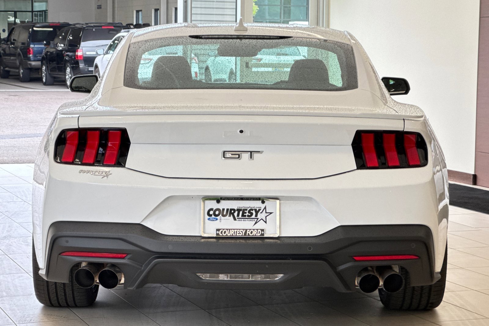 Used 2026 Oxford White Ford GT Premium image 5