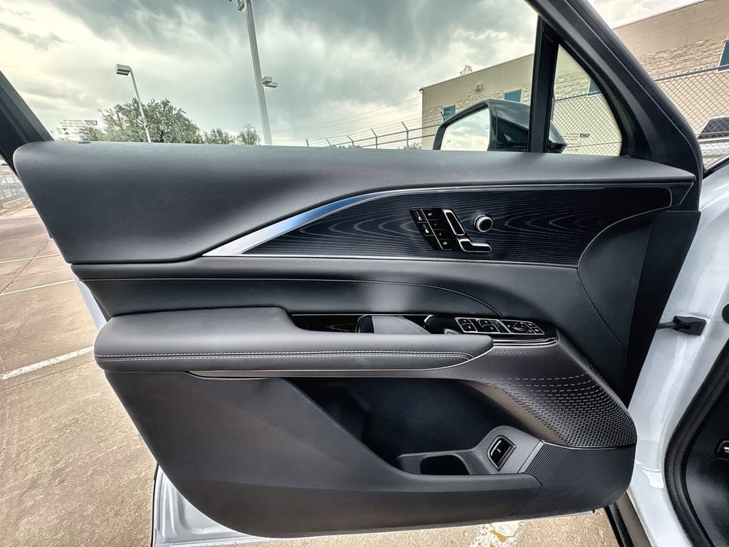2026 Cadillac LYRIQ Sport - Photo 31