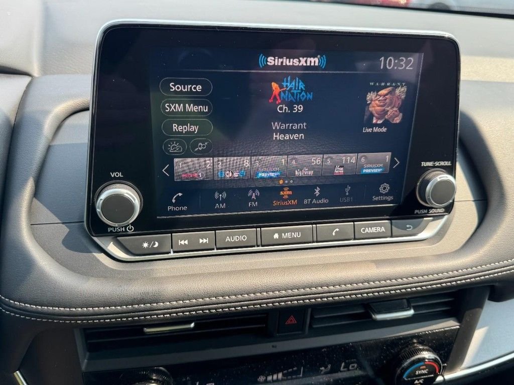 Used 2025 Black Nissan SV image 19