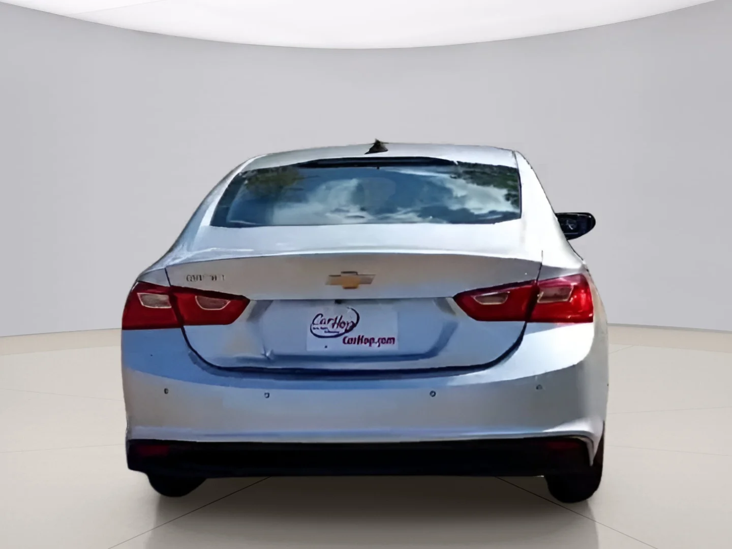 Used 2021 Silver Chevrolet LS image 9