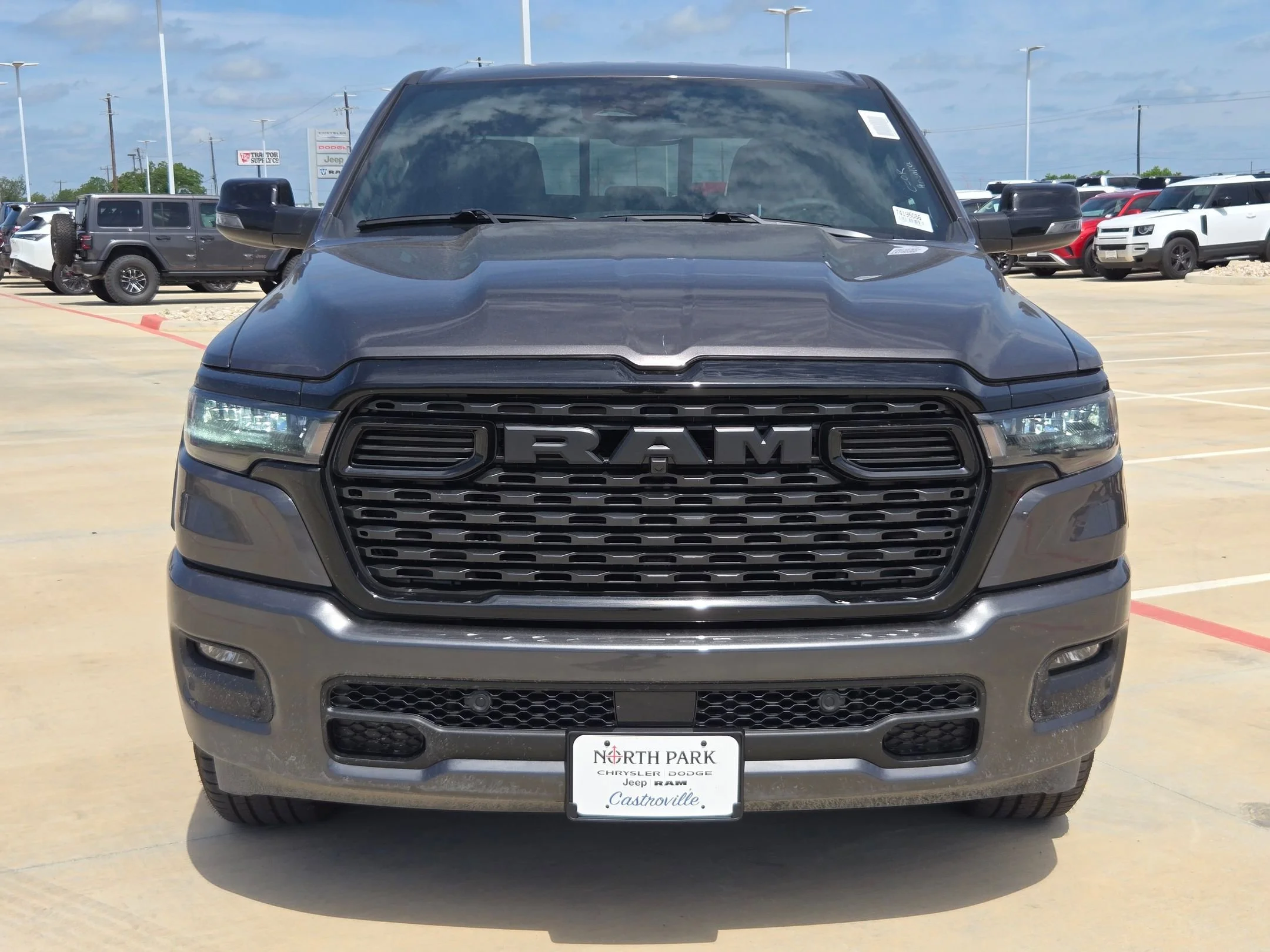 New 2026 Granite Crystal Metallic Clear-Coat Exterior Paint RAM Big Horn/Lone Star image 8