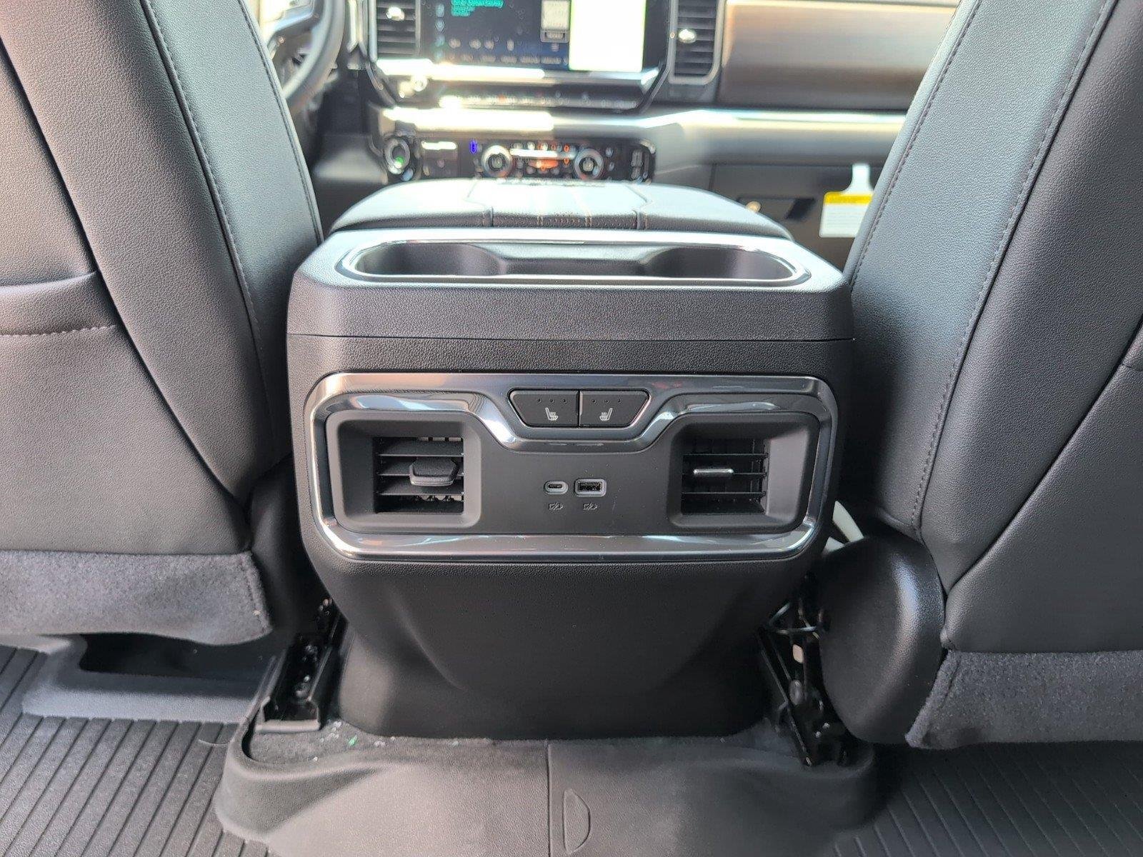 New 2026 Polar White Tricoat Chevrolet High Country image 34