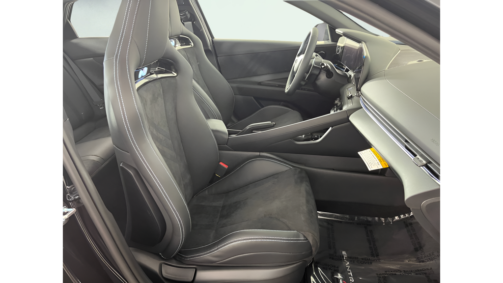 New 2026 Black Hyundai Base image 12