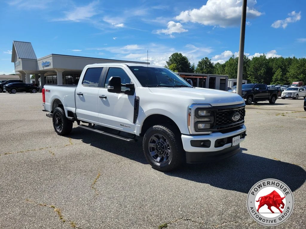 Used 2026 White Ford XL image 8