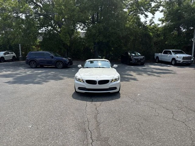 Used 2013 White BMW sDrive28i image 2