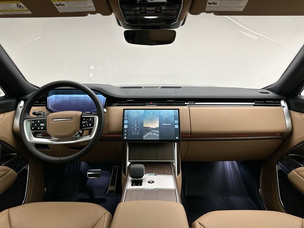 New 2026 Belgravia Green Land Rover SE image 8