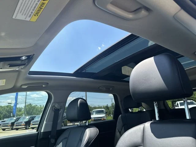 Used 2023 Gray Kia SX image 22