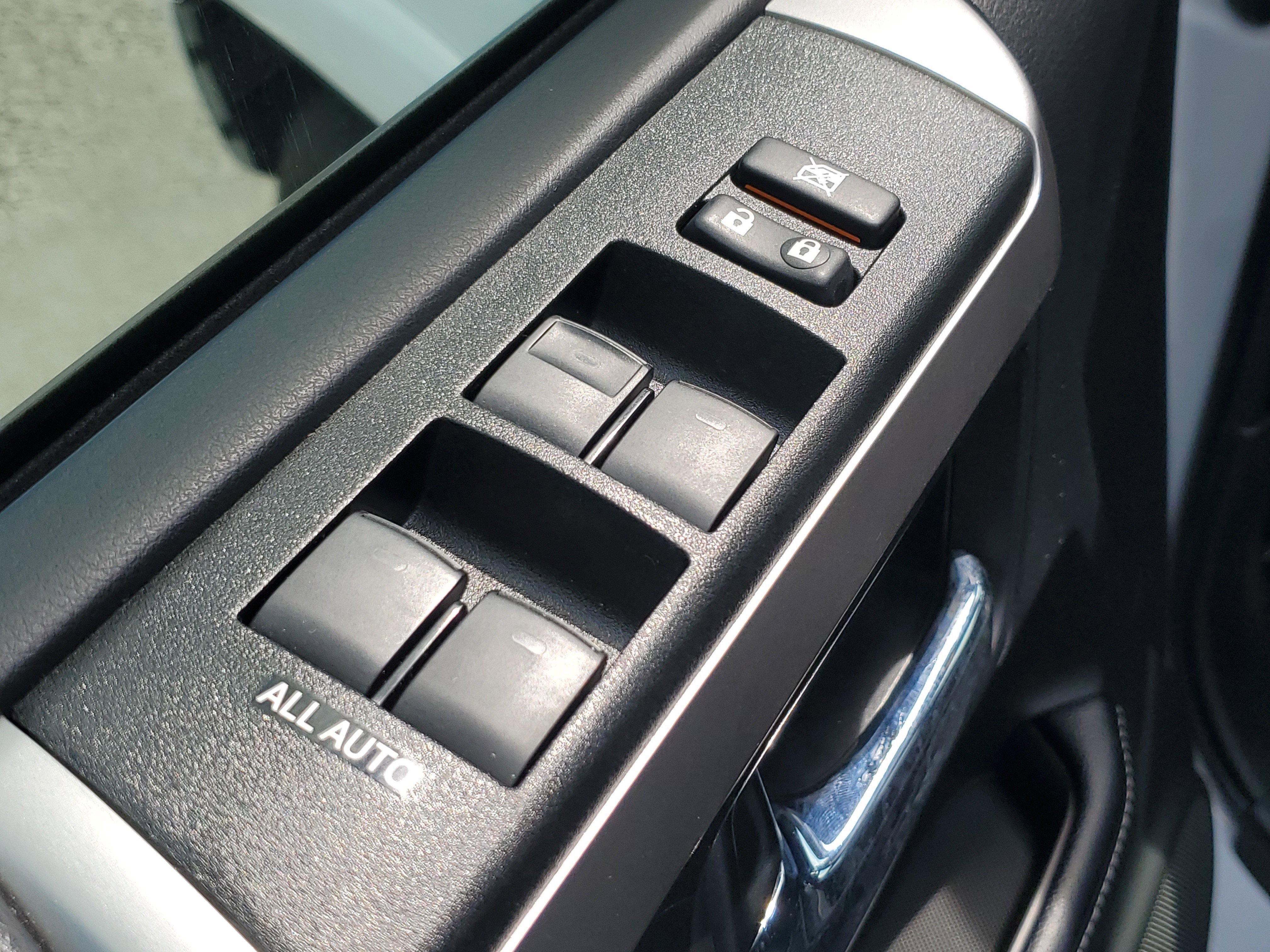 Used 2024 Ice Toyota SR5 Premium image 22