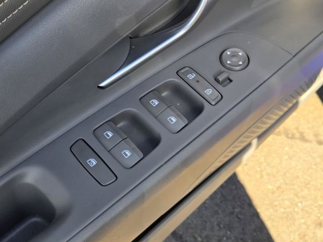 Used 2025 Blue Hyundai SEL Convenience image 16