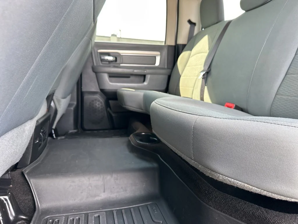 Used 2017 White Ram SLT image 19