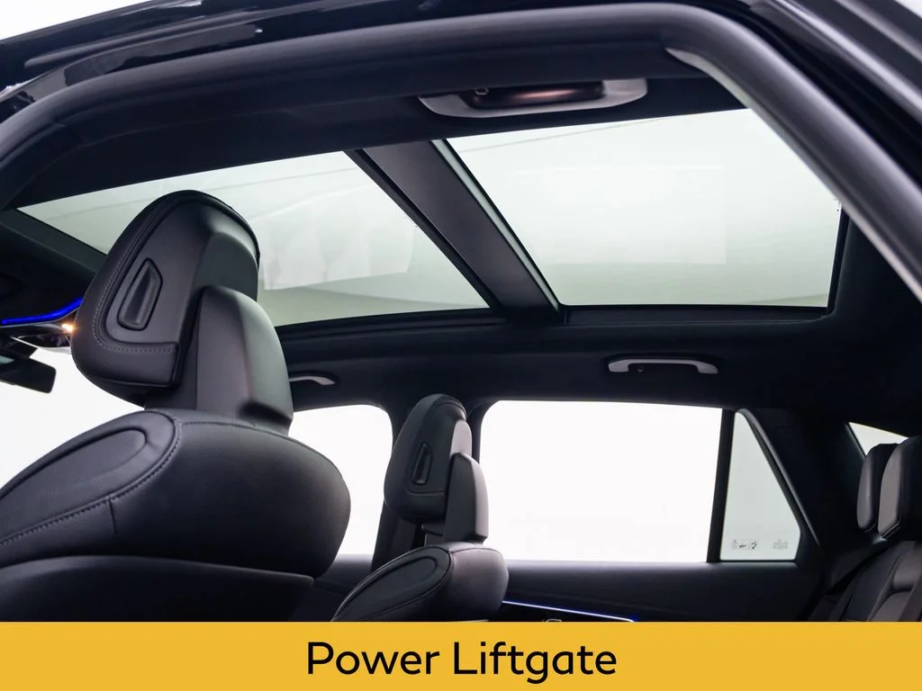 Used 2023 Black Mercedes-Benz GLC 300 image 19