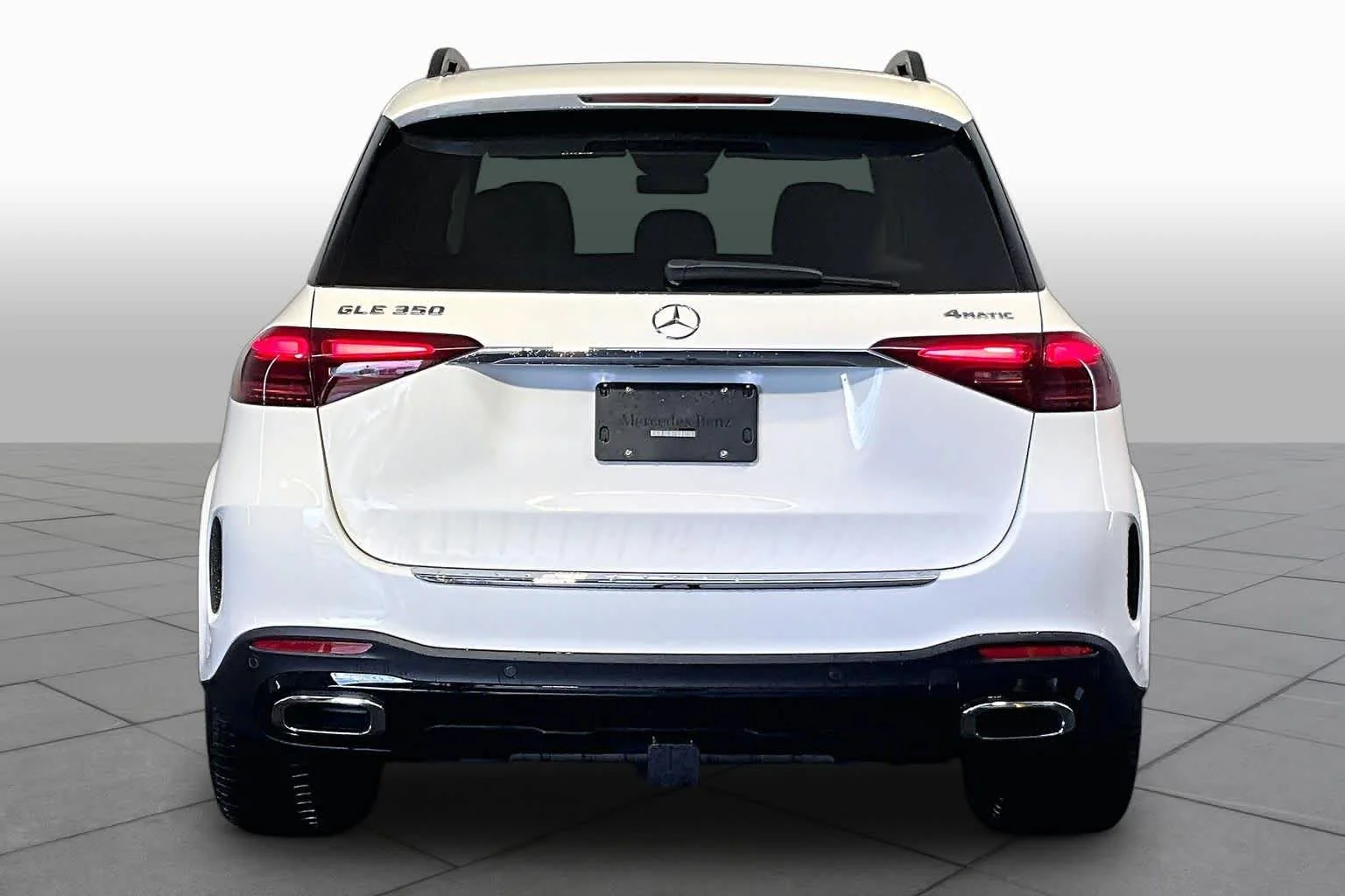 New 2026 Polar White Mercedes-Benz GLE 350 image 4