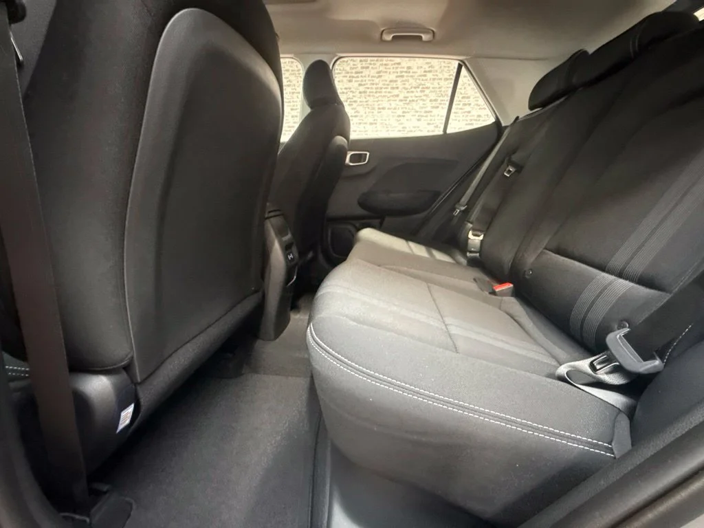New 2026 Shimmering Silver Hyundai SEL image 16