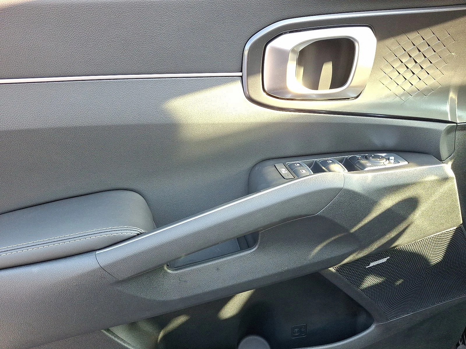 2026 Kia Sorento EX - Photo 6