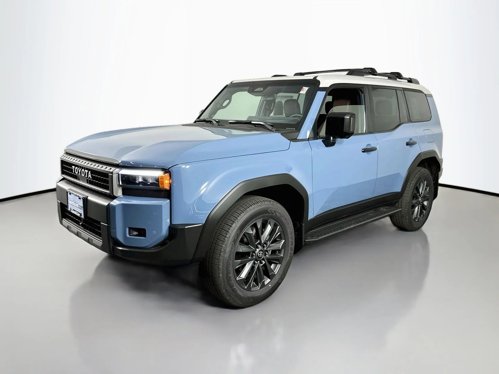 New 2026 Heritage Blue/Grayscape <sup>1</sup> Toyota  image 3