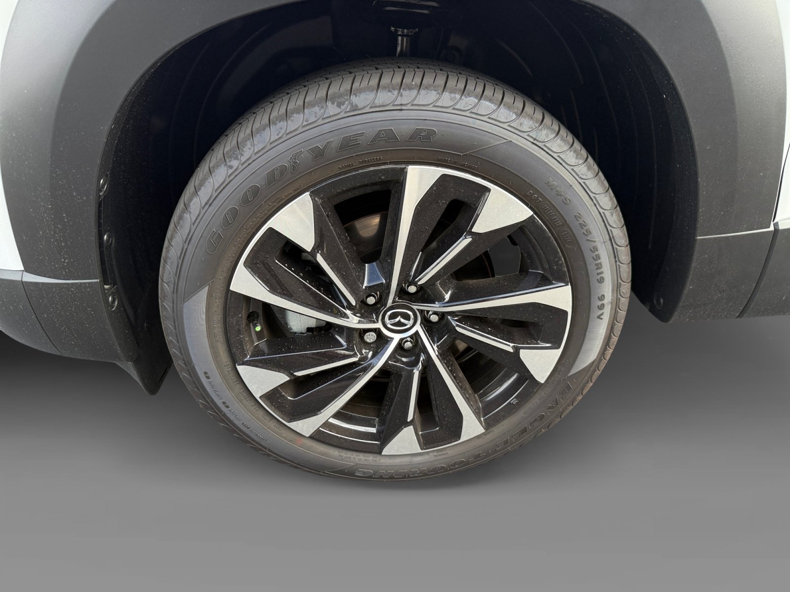 New 2026 Wind Chill Pearl Mazda Premium Plus image 9
