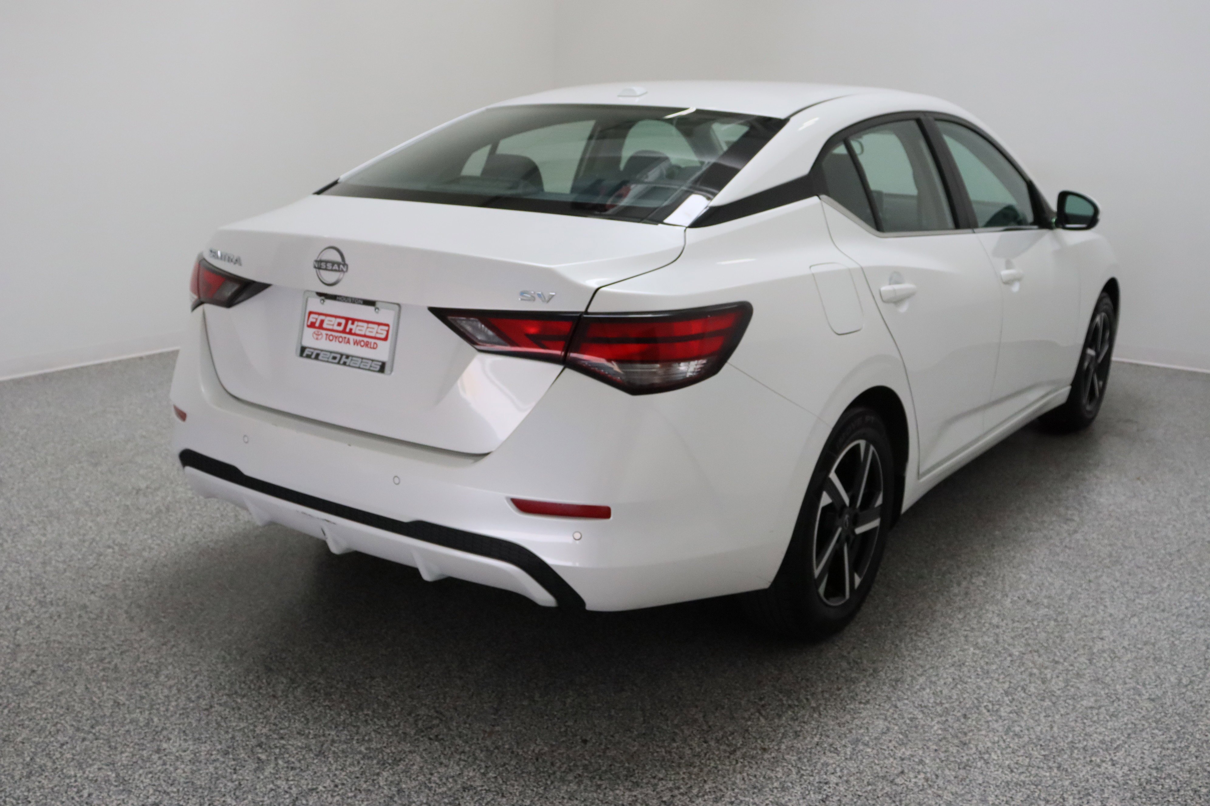 Used 2024 Aspen White Tricoat Nissan SV 2.0L image 7
