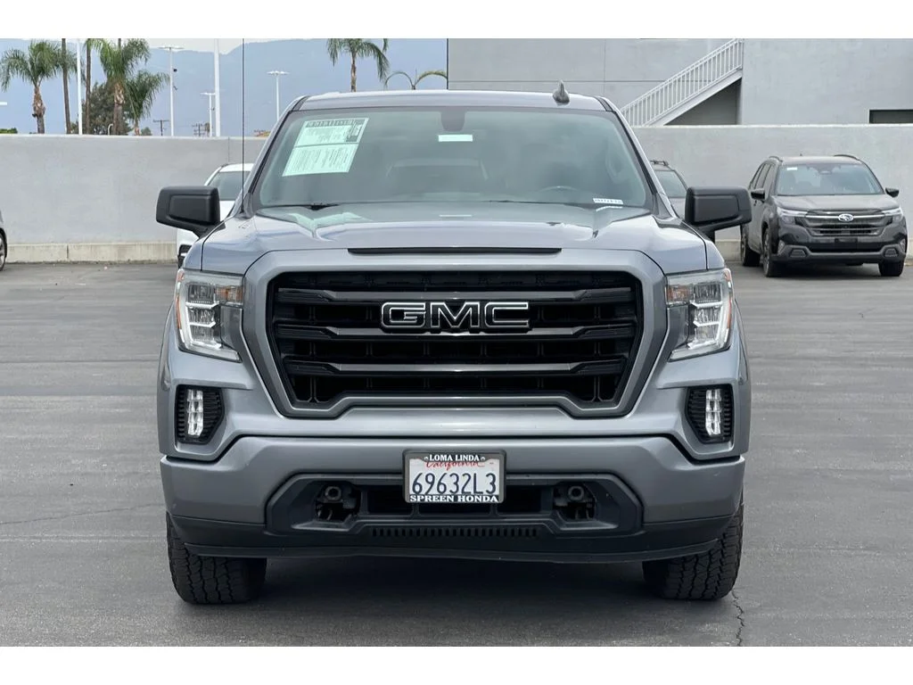Used 2022 Satin Steel Metallic GMC Elevation image 9
