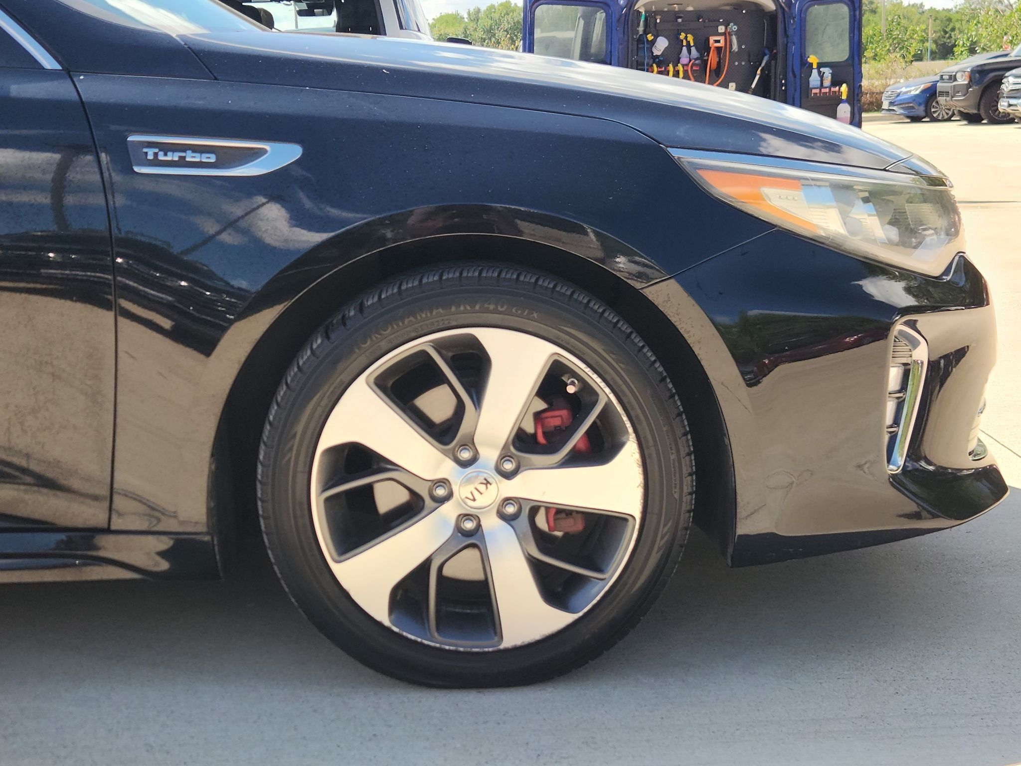 Used 2018 Ebony Black Kia SX image 9
