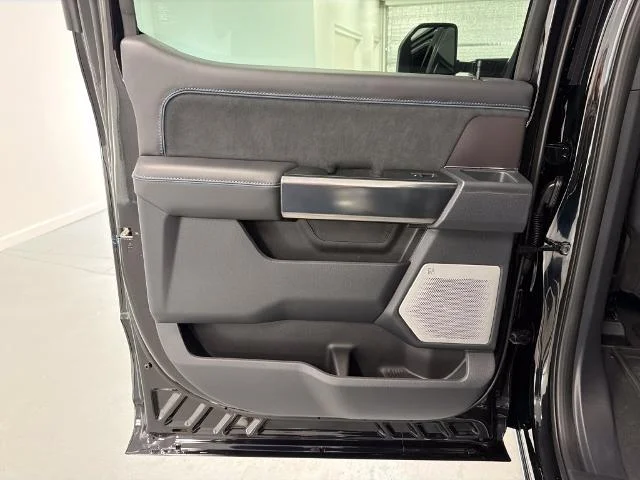 New 2026 Agate Black Metallic Ford F-250® Platinum® image 26