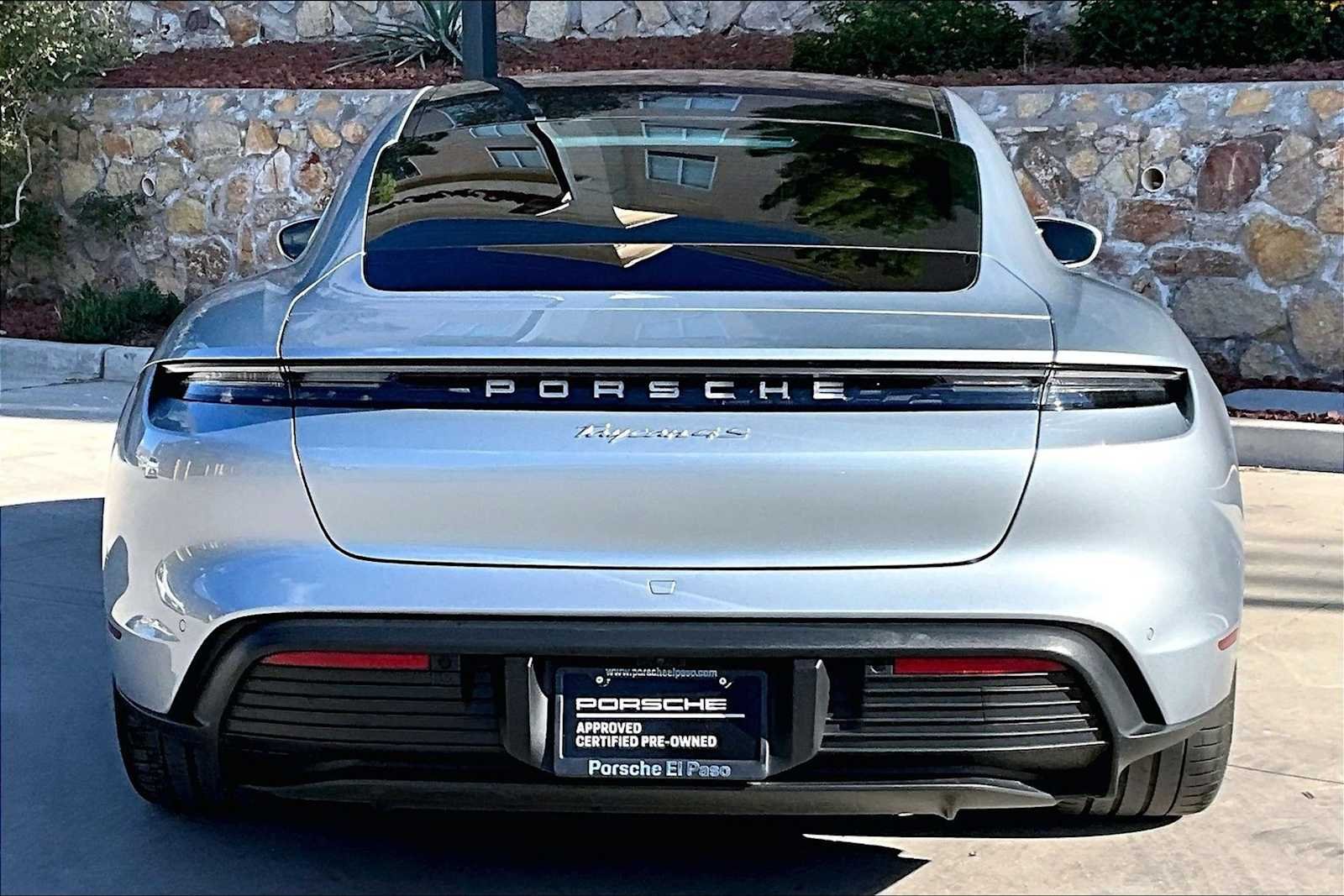 Used 2023 Carmine Red Porsche 4S image 6