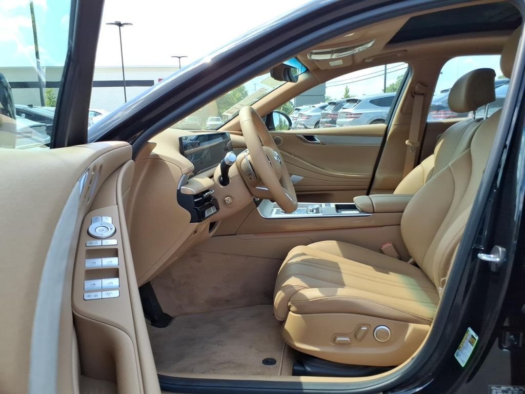 New 2027 Black Genesis 2.5T Advanced image 14