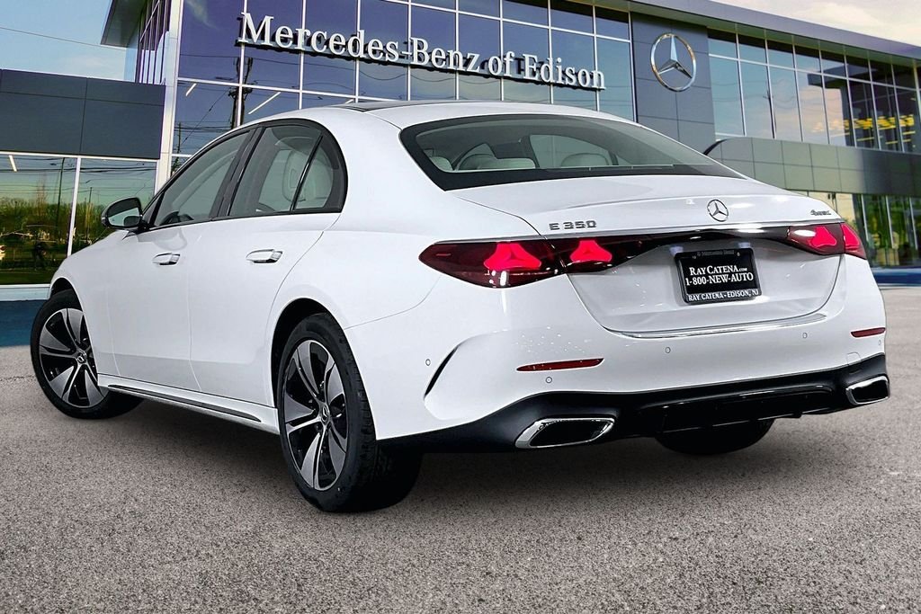 New 2026 Polar White Mercedes-Benz E 350 image 3
