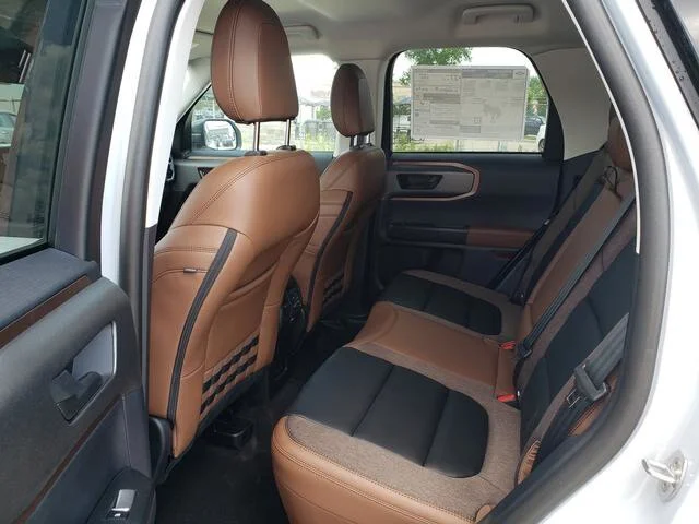 New 2026 Space White Metallic Ford Outer Banks® image 14