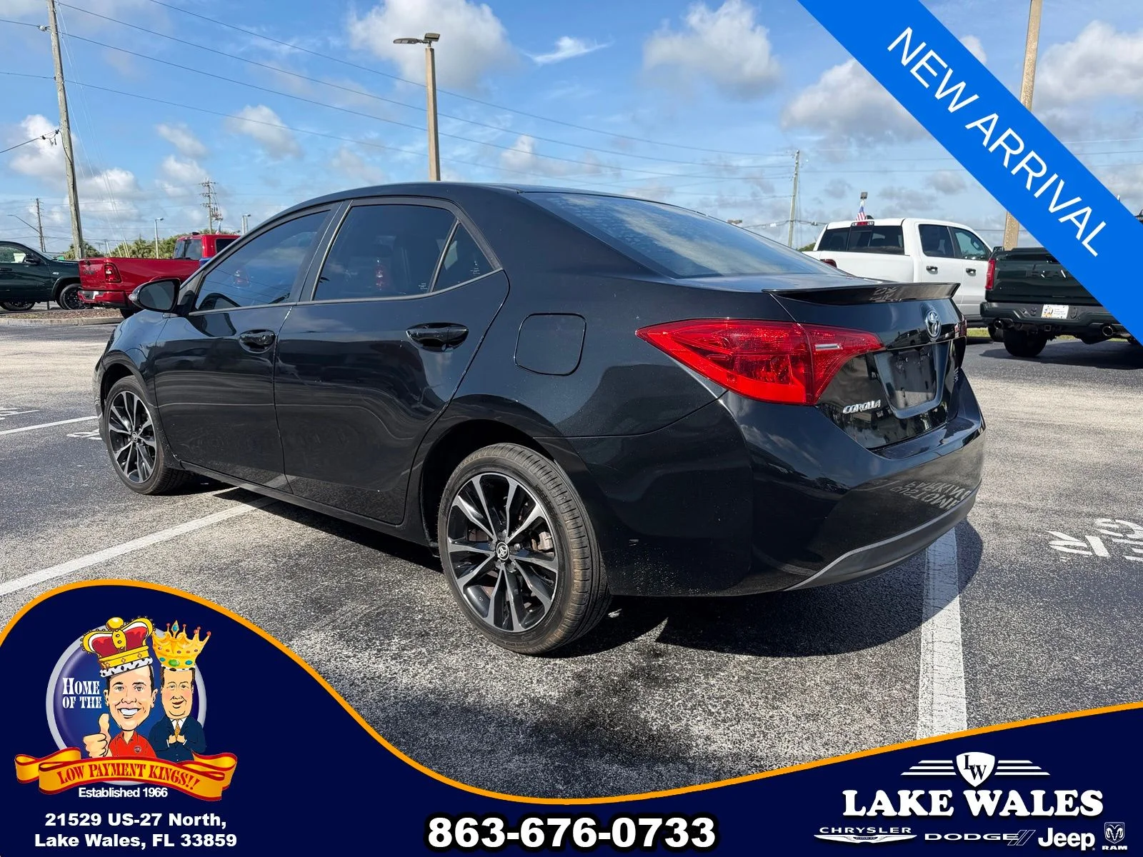 Used 2018 Black Toyota SE image 4
