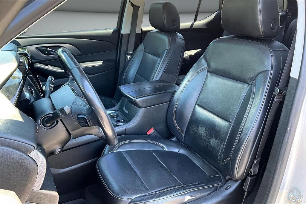Certified Used 2019 Silver Chevrolet Premier image 21