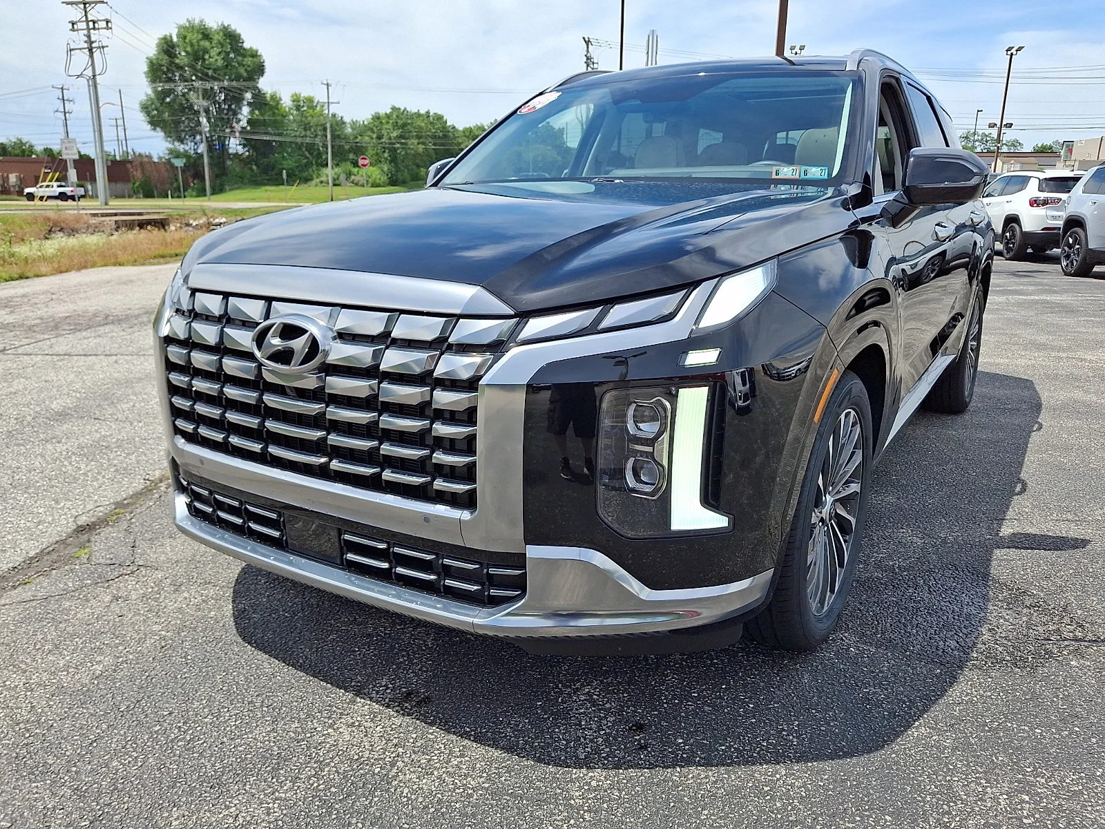 Used 2024 Black Hyundai Calligraphy image 5