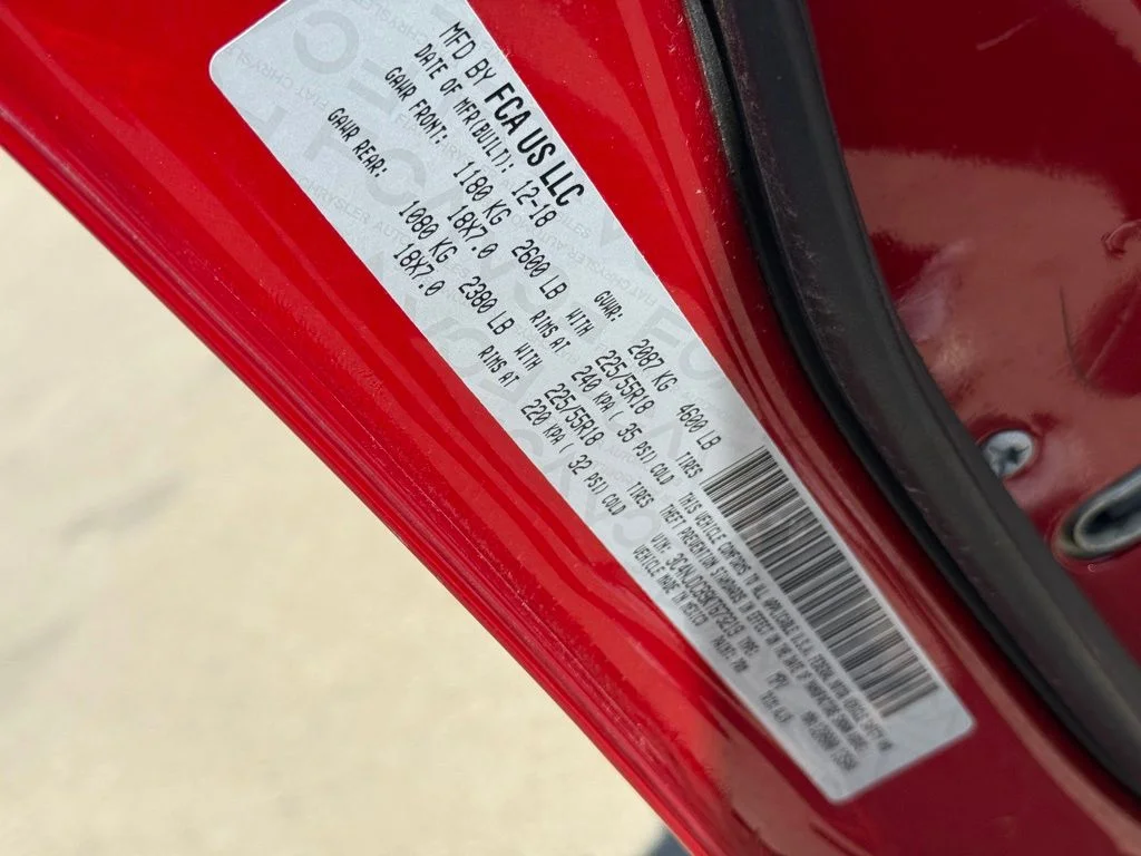 Used 2019 Red Jeep Limited image 10