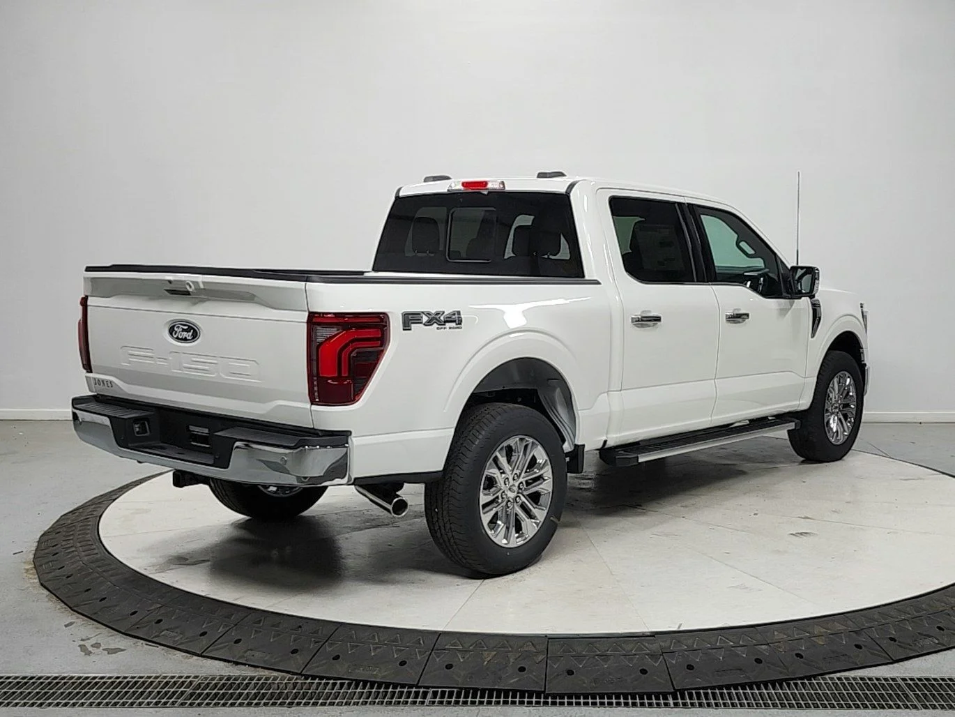New 2026 White Ford Lariat image 7