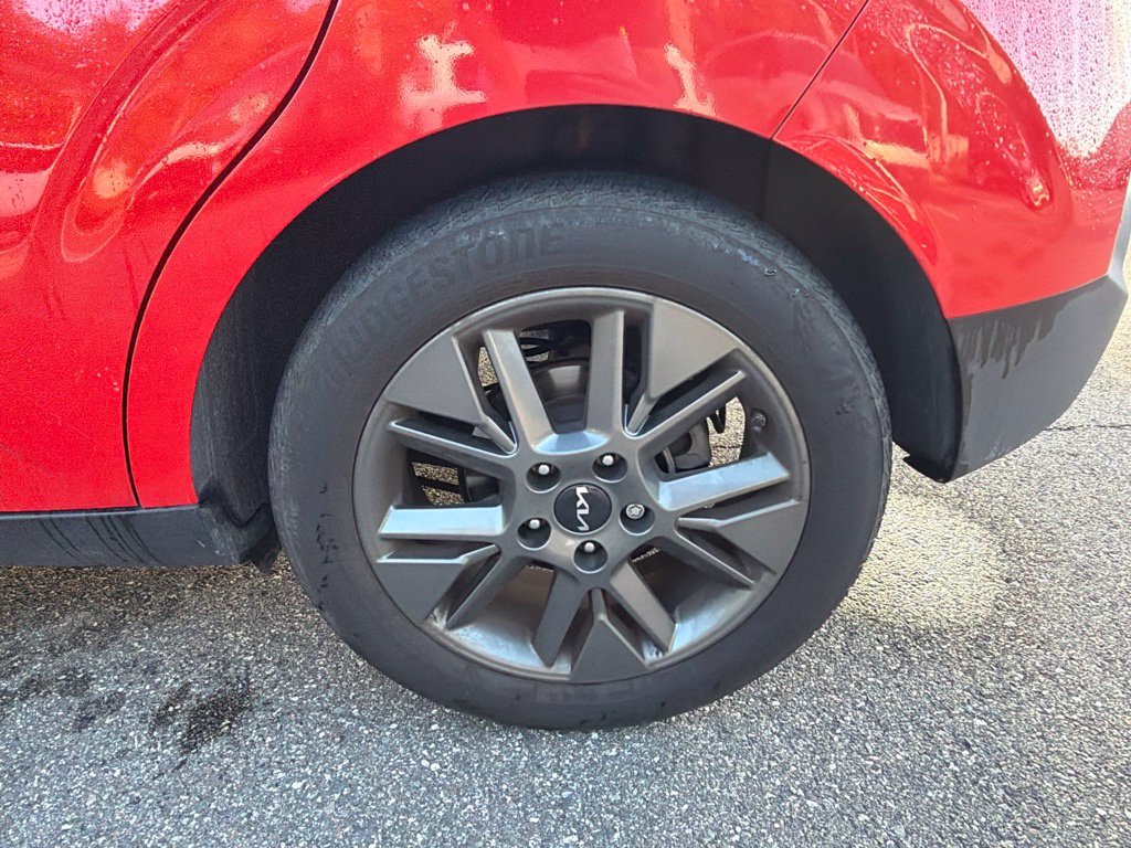 Used 2022 Inferno Red Kia EX image 27