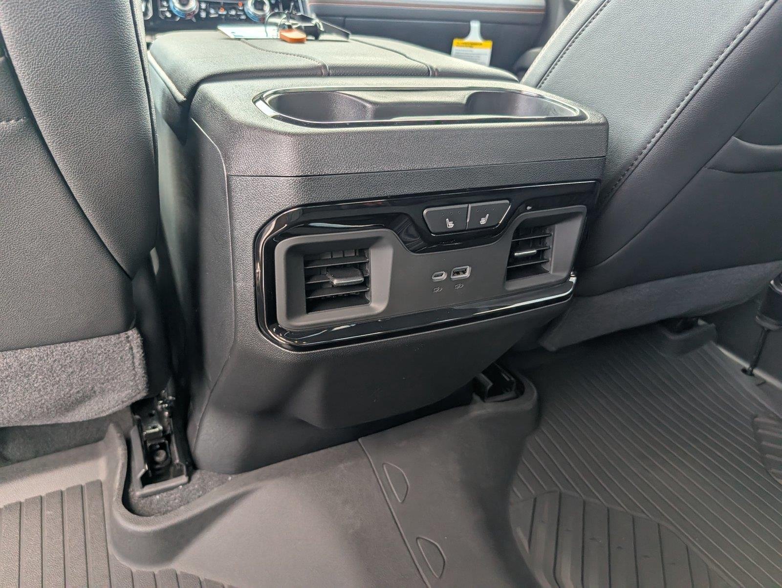 New 2026 Onyx Black GMC AT4 image 33