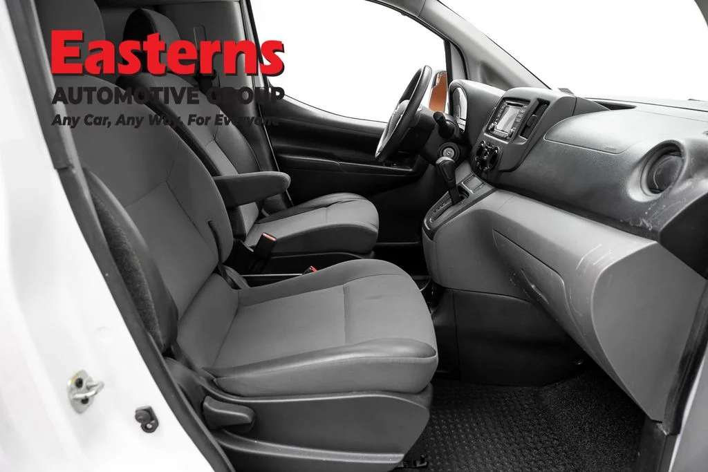 Used 2019 White Nissan SV image 21