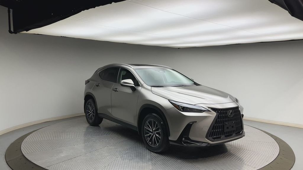 Used 2023 Silver Lexus 350 image 8