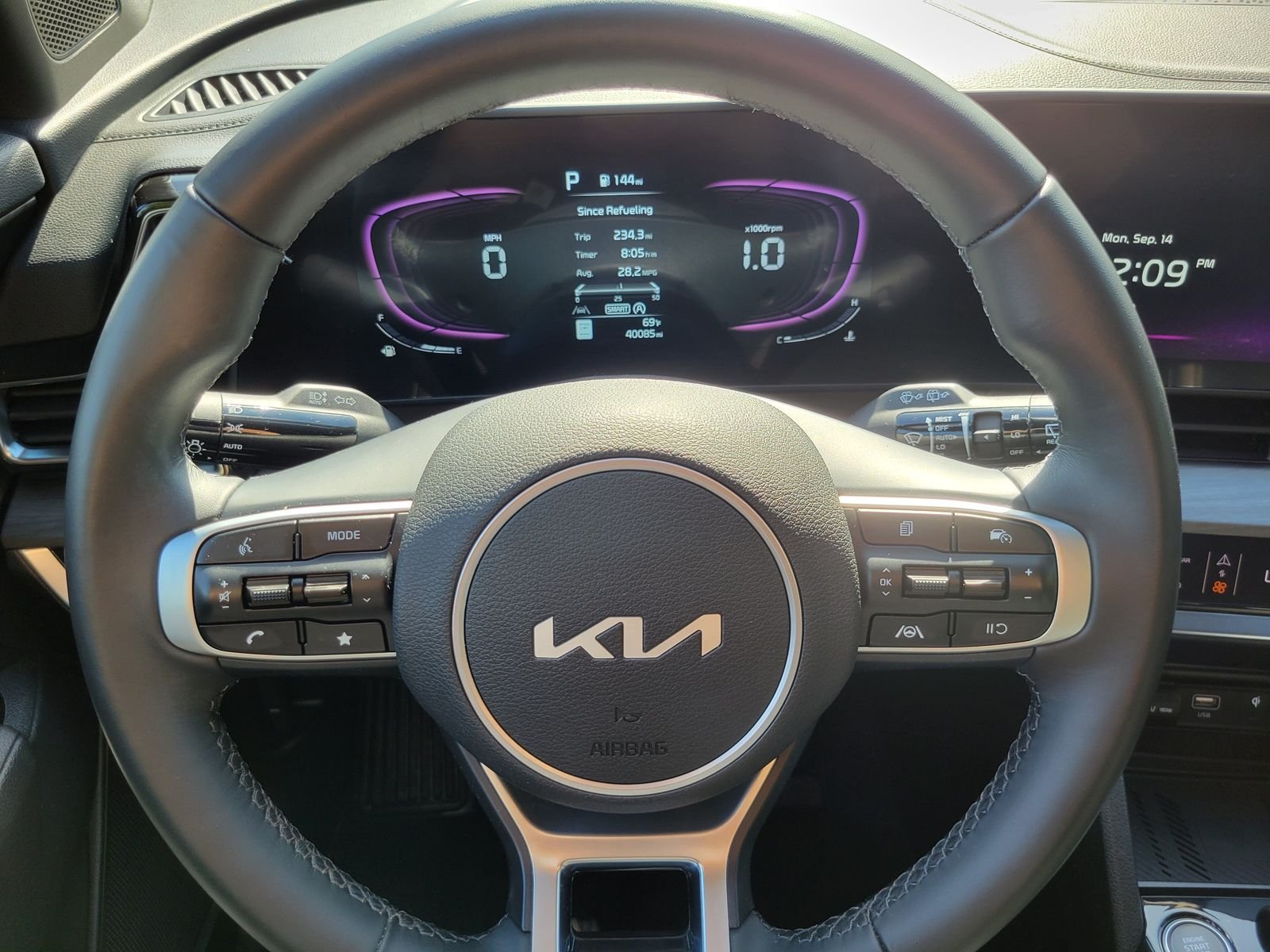 Used 2024 Gray Kia X-Line image 13