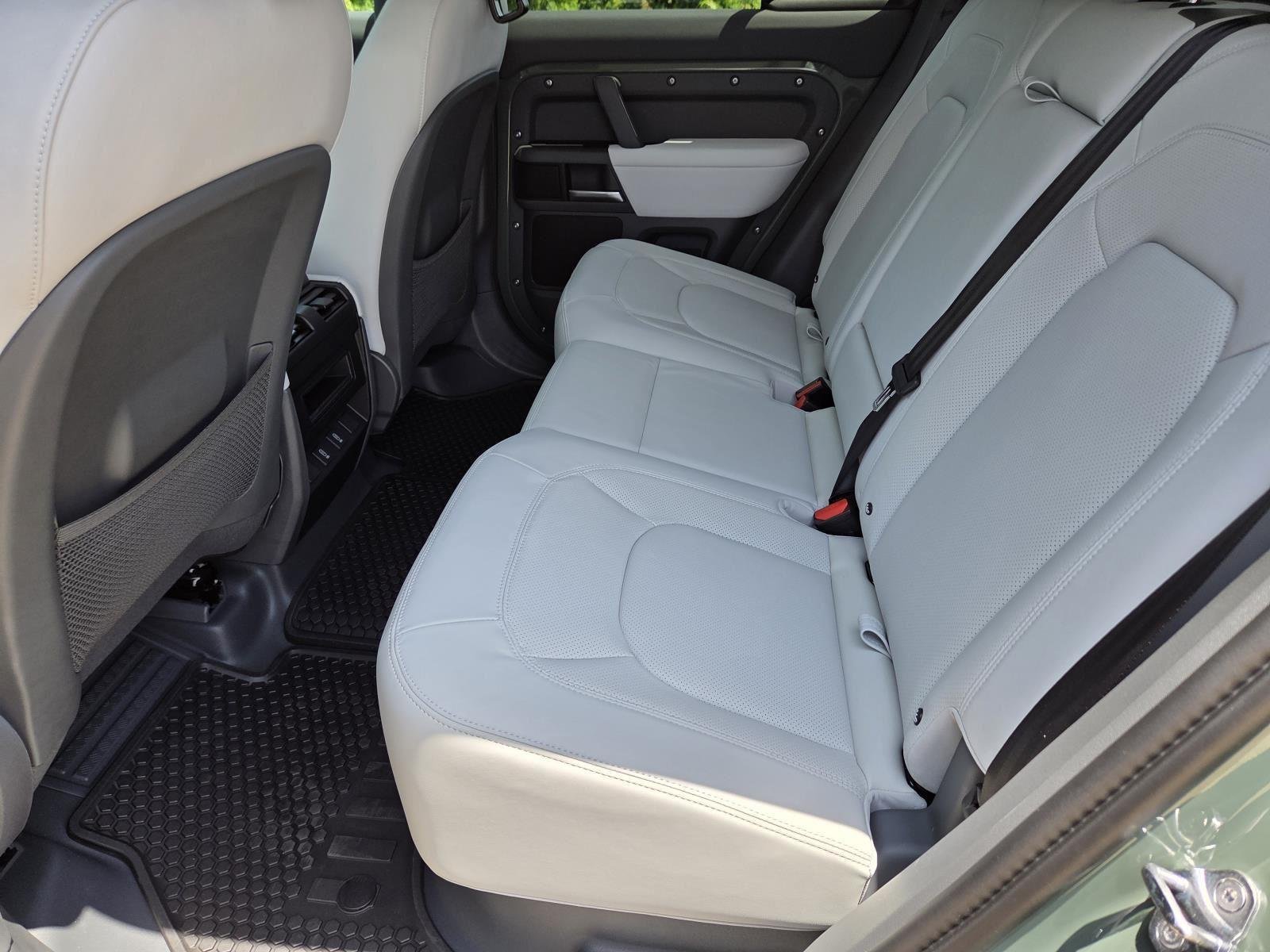 New 2026 Keswick Green LAND ROVER  image 37