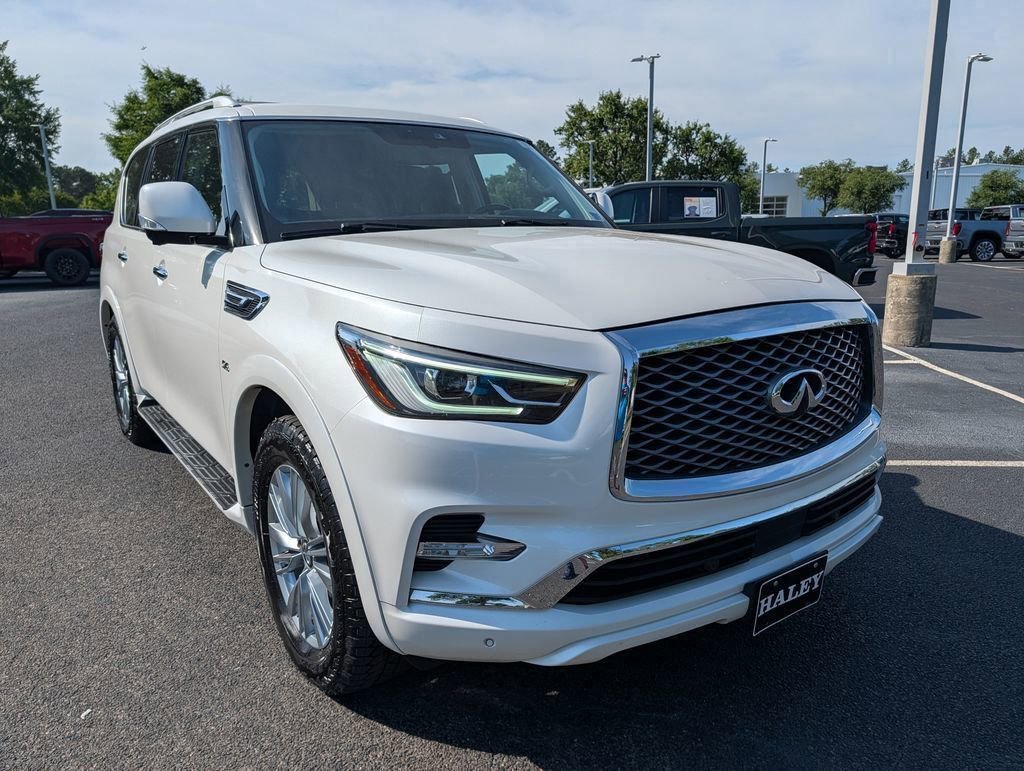 Used 2019 Moonstone White INFINITI LUXE image 2