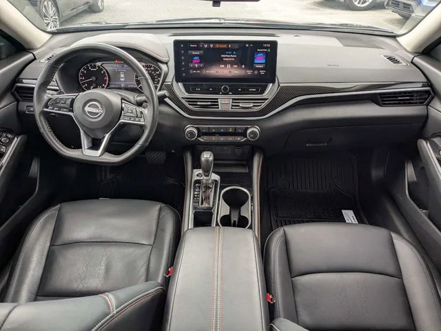 2024 Nissan Altima SR - Photo 13