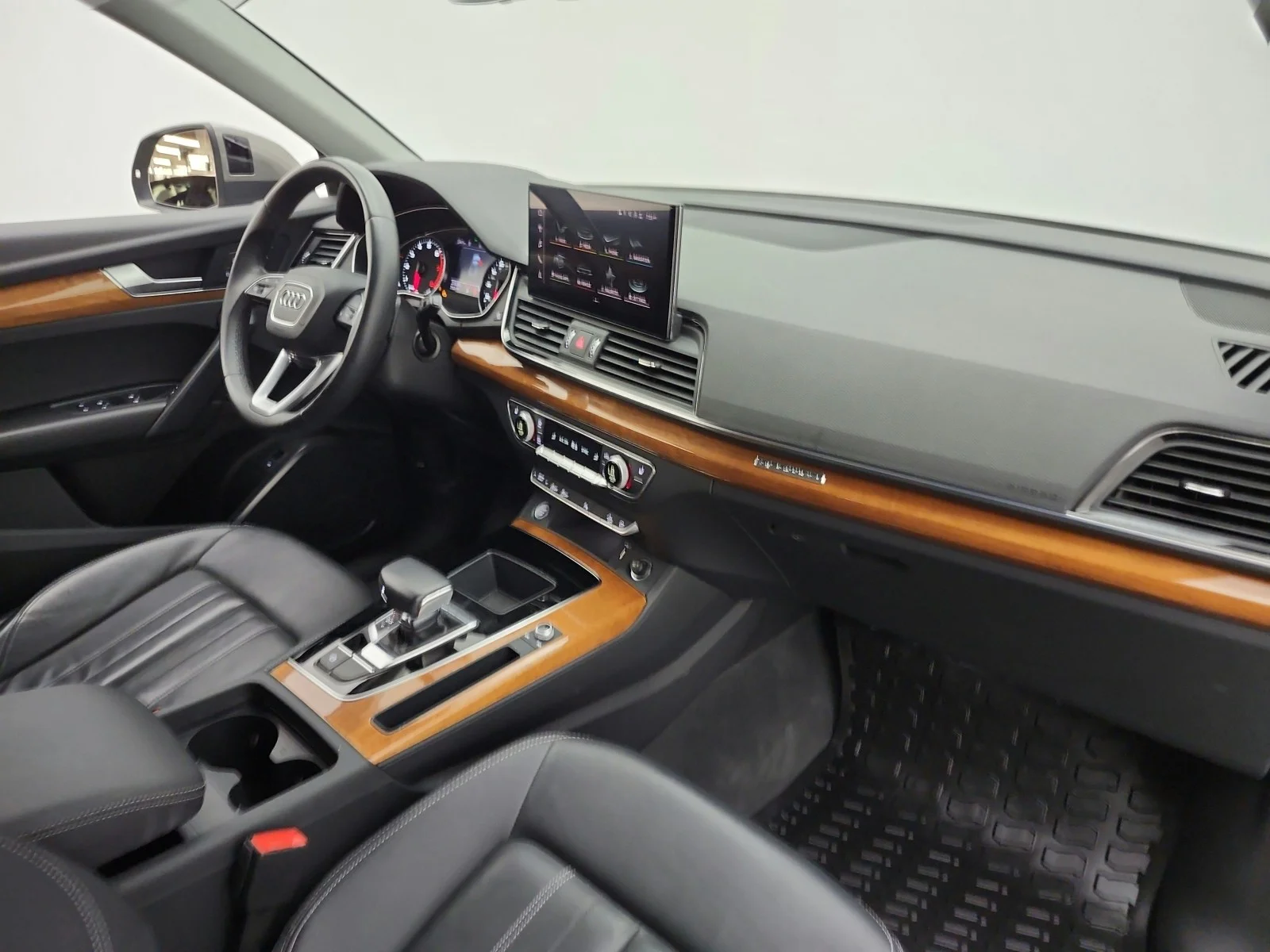 Used 2023 Chronos Gray Metallic Audi S line Premium 45 TFSI quattro image 21