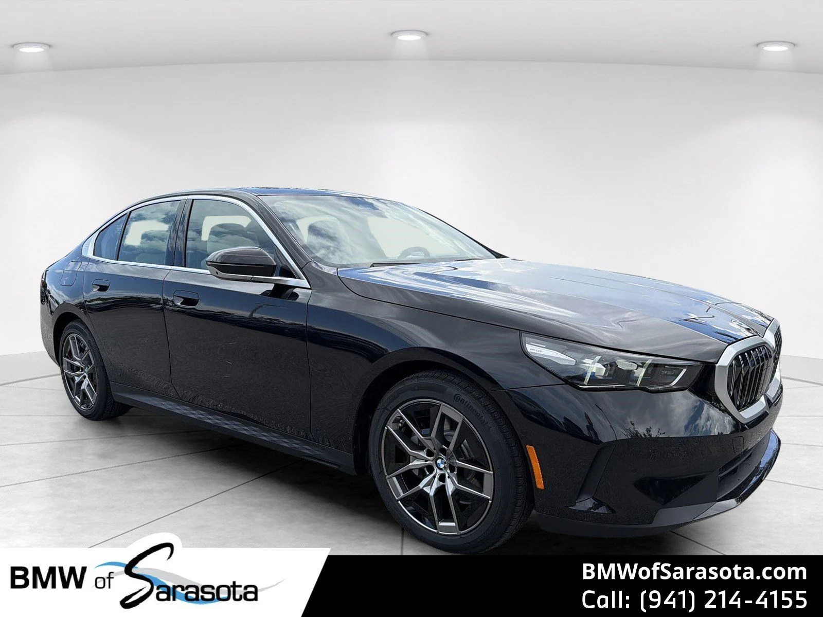 New 2027 Black Sapphire Metallic BMW 530i xDrive image 1