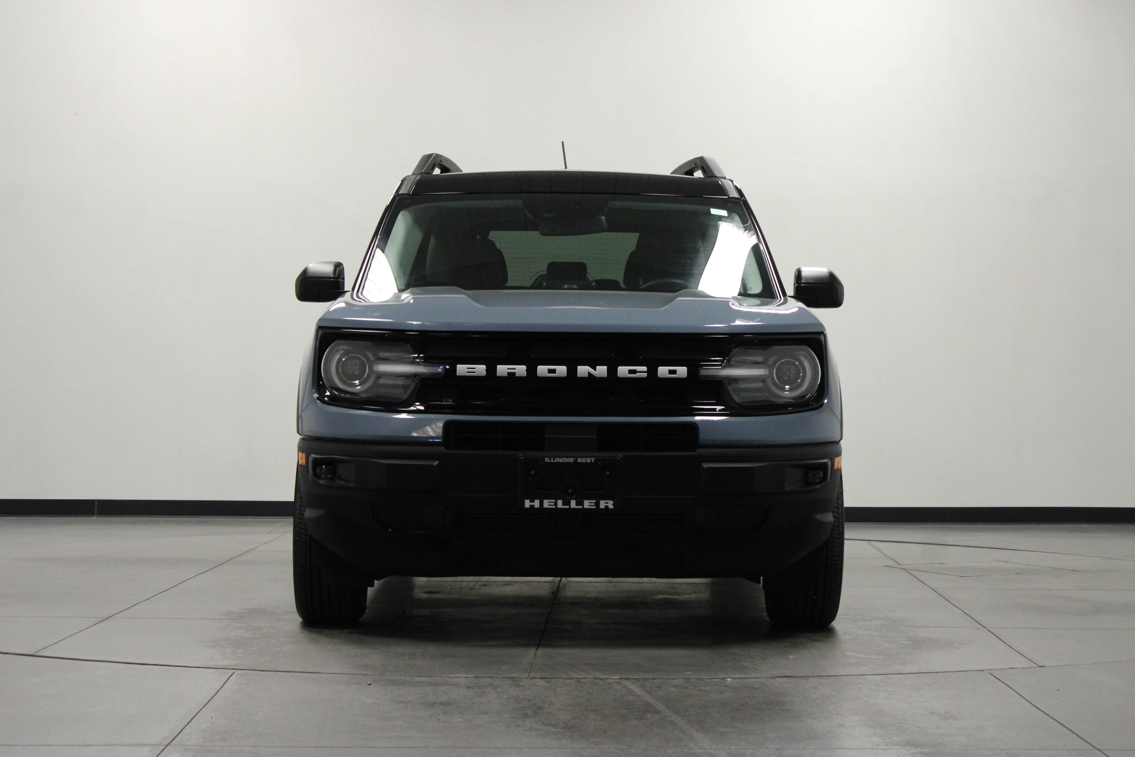Used 2024 Azure Gray Metallic Ford Outer Banks image 9