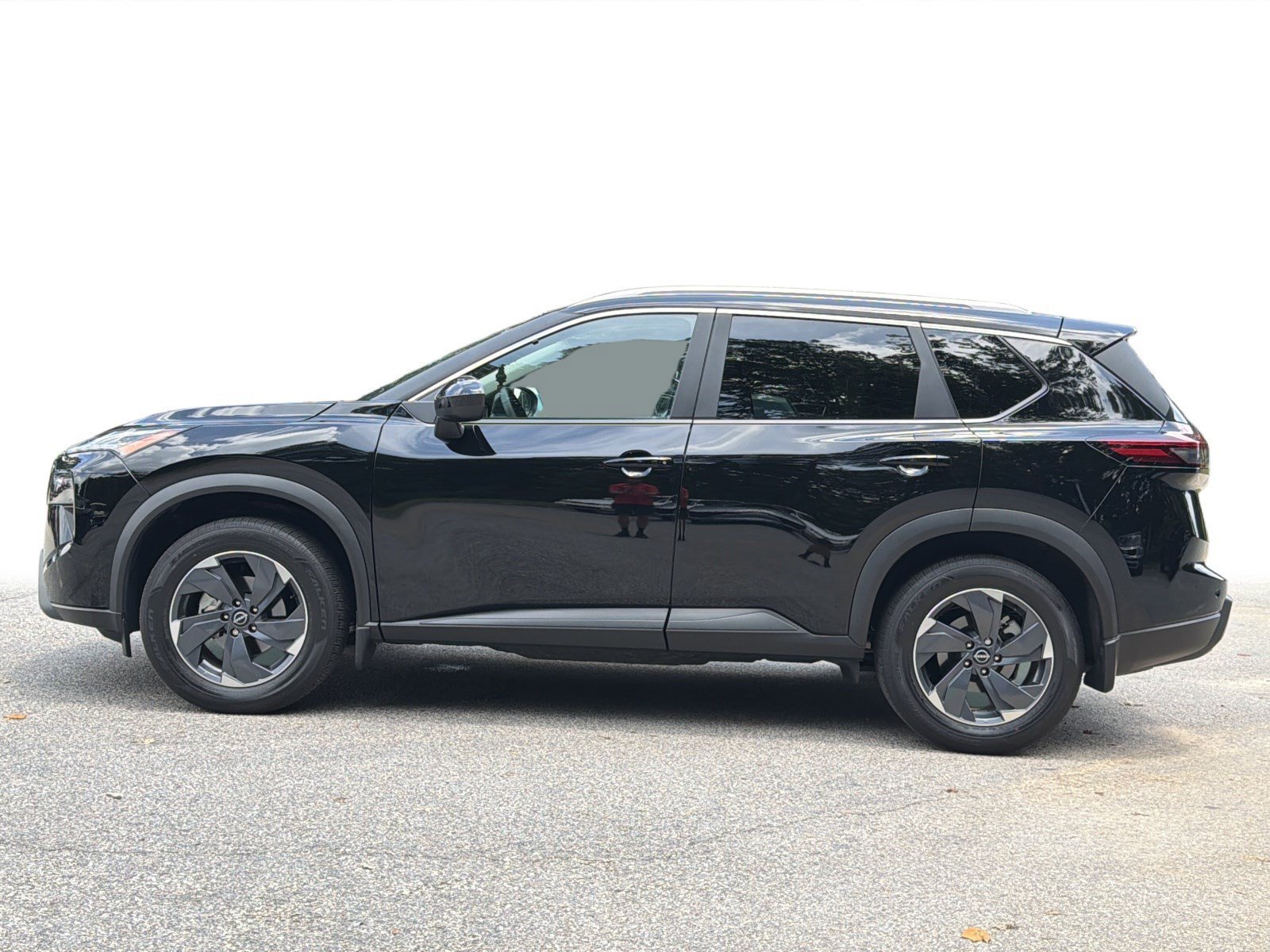 Used 2025 Super Black Nissan SV image 24