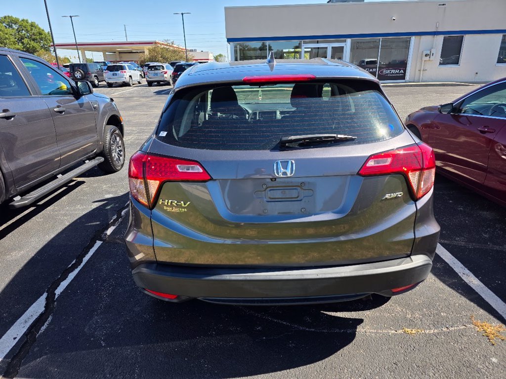 Used 2016 Gray Honda LX image 3