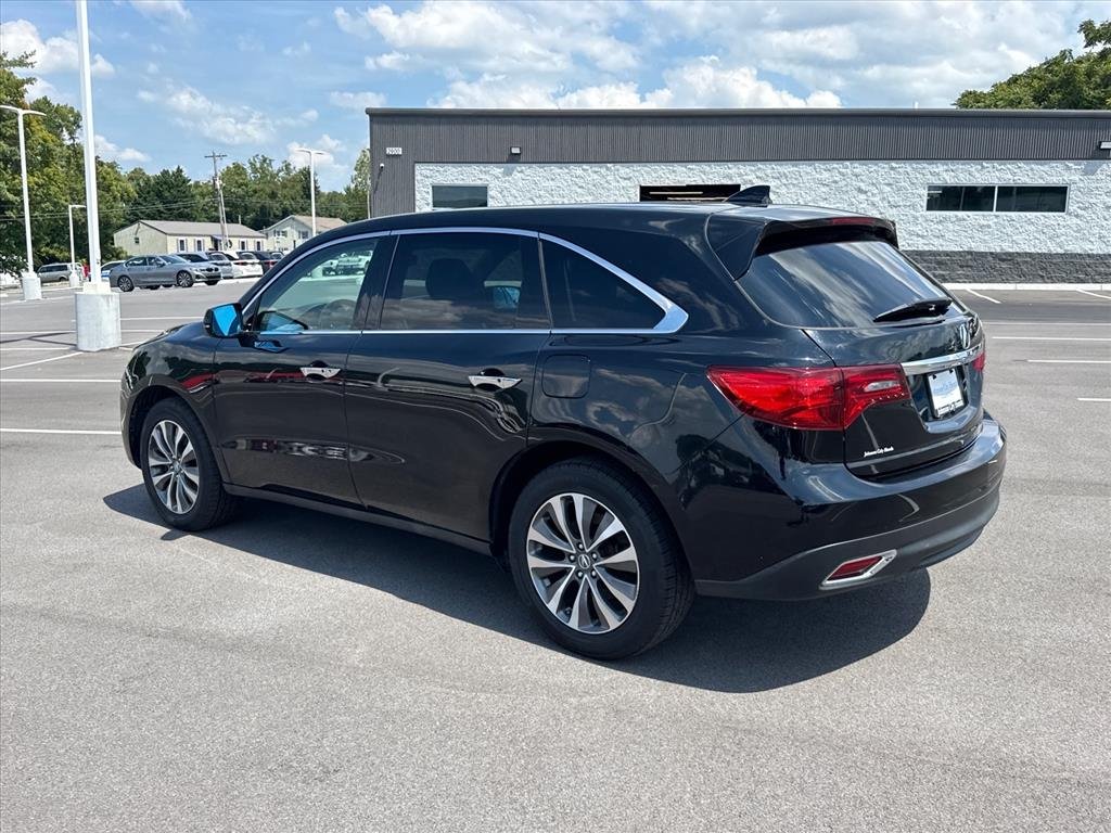 Used 2016 Crystal Black Pearl Acura w/Tech image 4