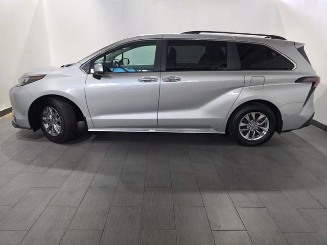 Used 2025 Silver Toyota XLE image 2