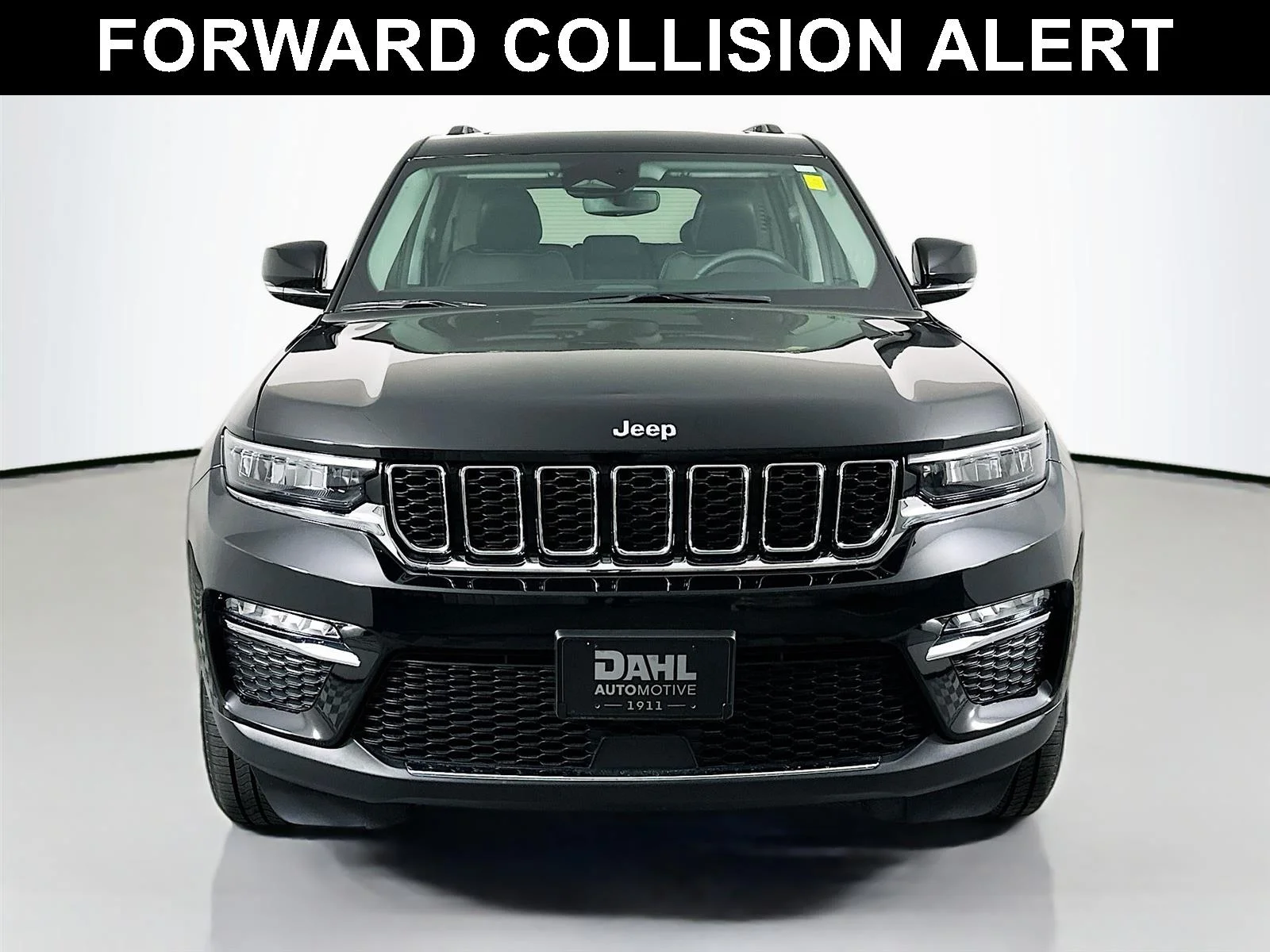 Used 2022 Black Jeep 4DR 4WD image 3